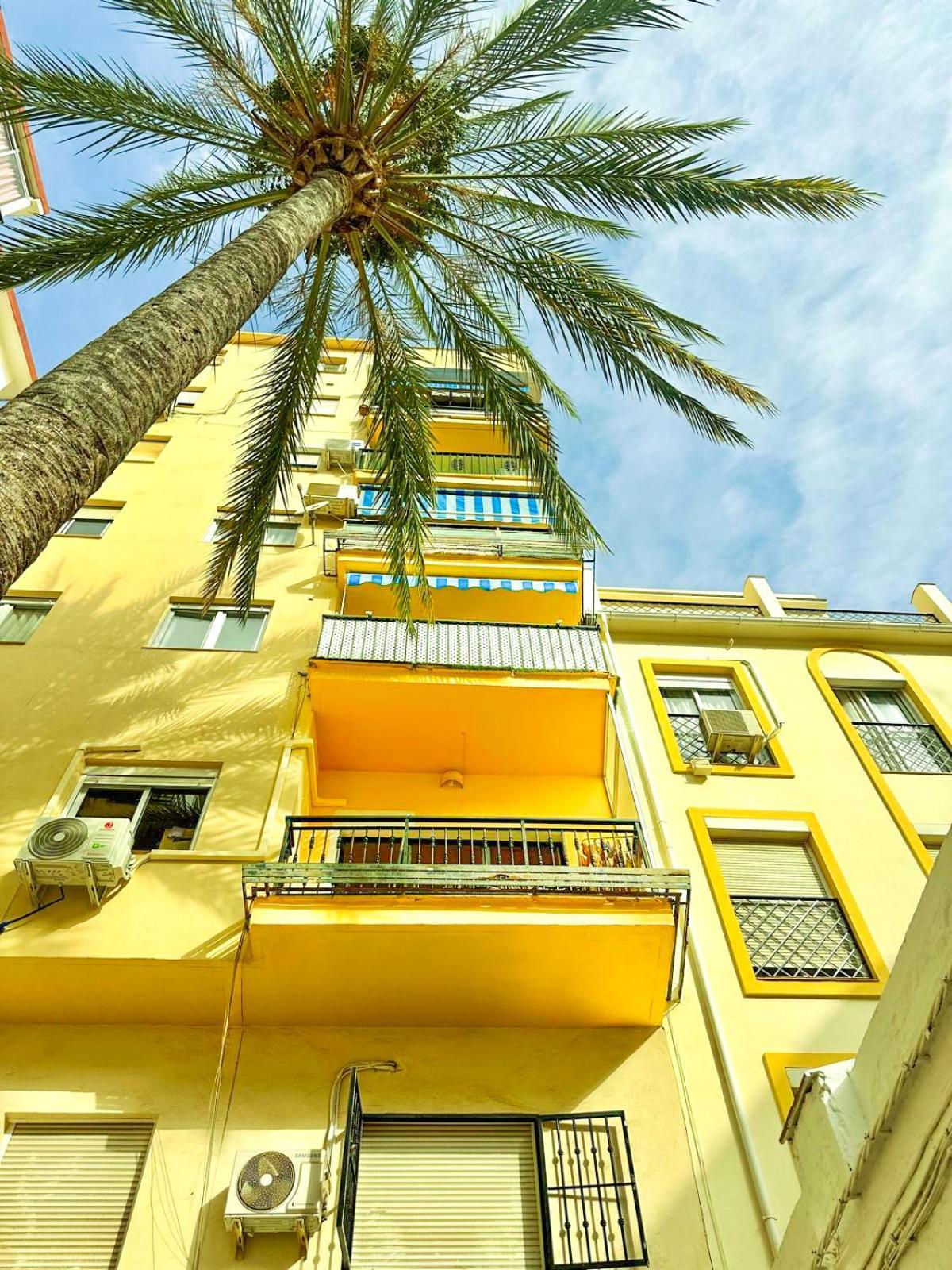 Patio Victoria Malaga Lägenhet Exteriör bild